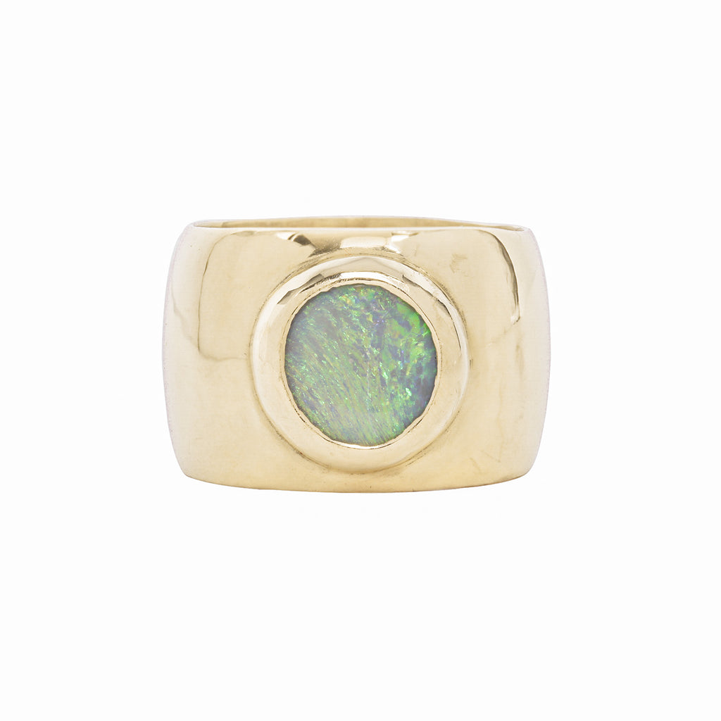 CIGAR BAND BEZEL RING / GOLD & OPAL