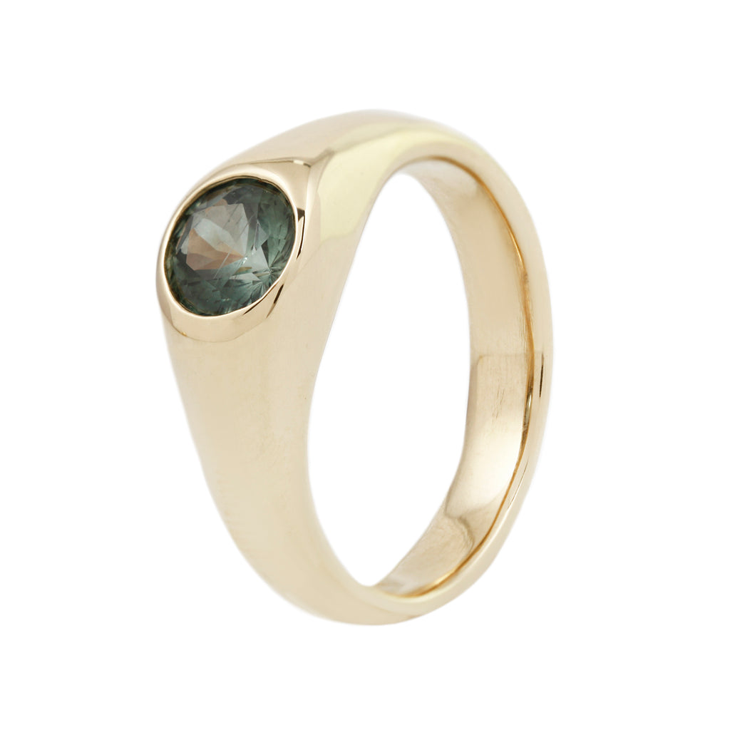 ASTRID RING / MONTANA SAPPHIRE