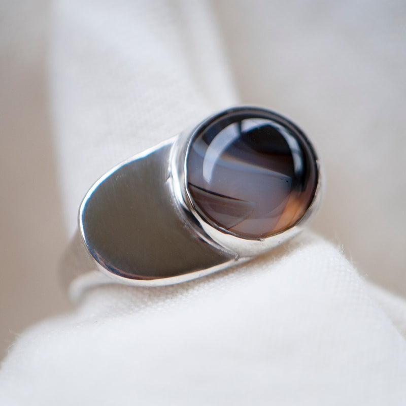 ESPOSA RING / MONTANA AGATE / SILVER